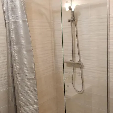 T2 55m2 Proche Centre Et Gare Avec Parking Apartmán Perpignan